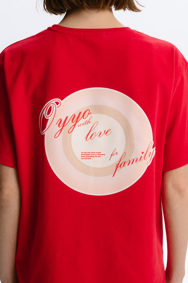Футболка WITH LOVE  красная XL